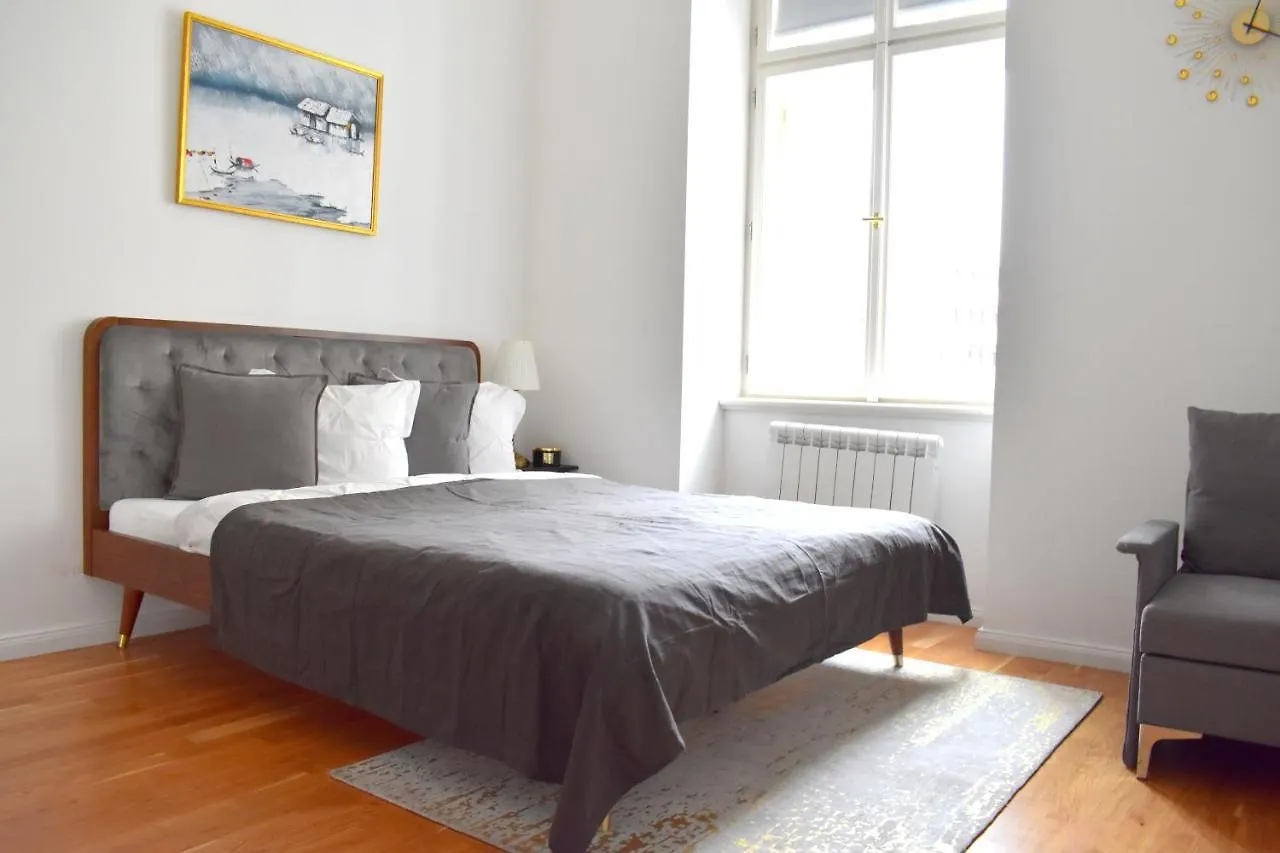 Lovely Apartment In Center Prague 0*,